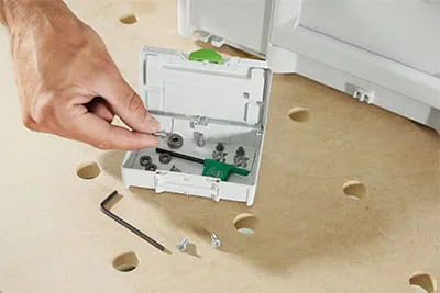 The new OF 1010 R router from Festool