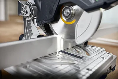 The new SYMC 70 cordless compound mitre saw from Festool