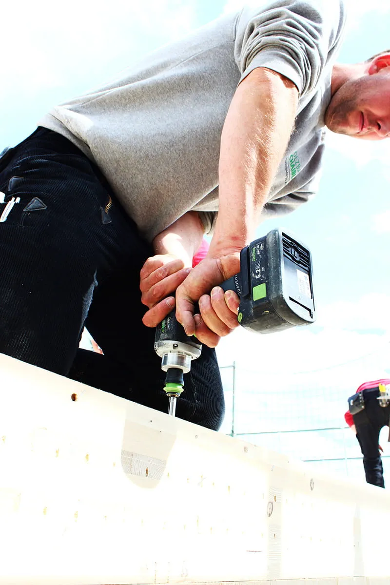 The cordless drill DRC 18/4 from Festool in action.